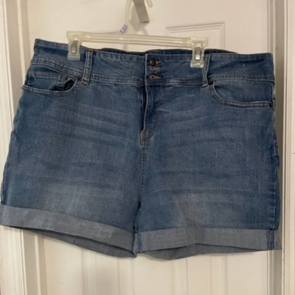 Highway Jean short - size 20